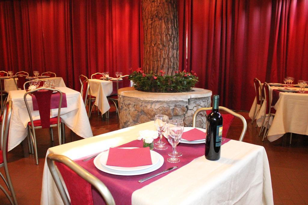 Hotel Romulus Dış mekan fotoğraf