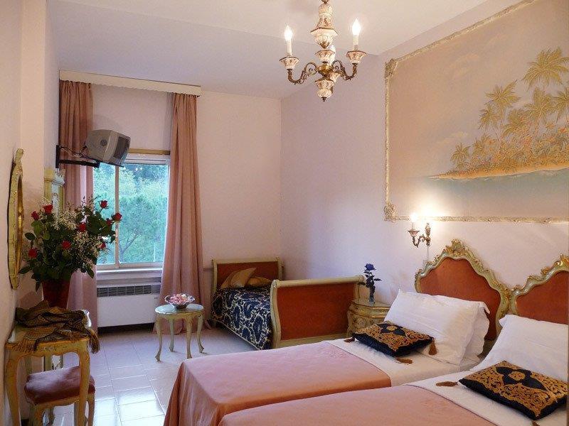 Hotel Romulus Oda fotoğraf