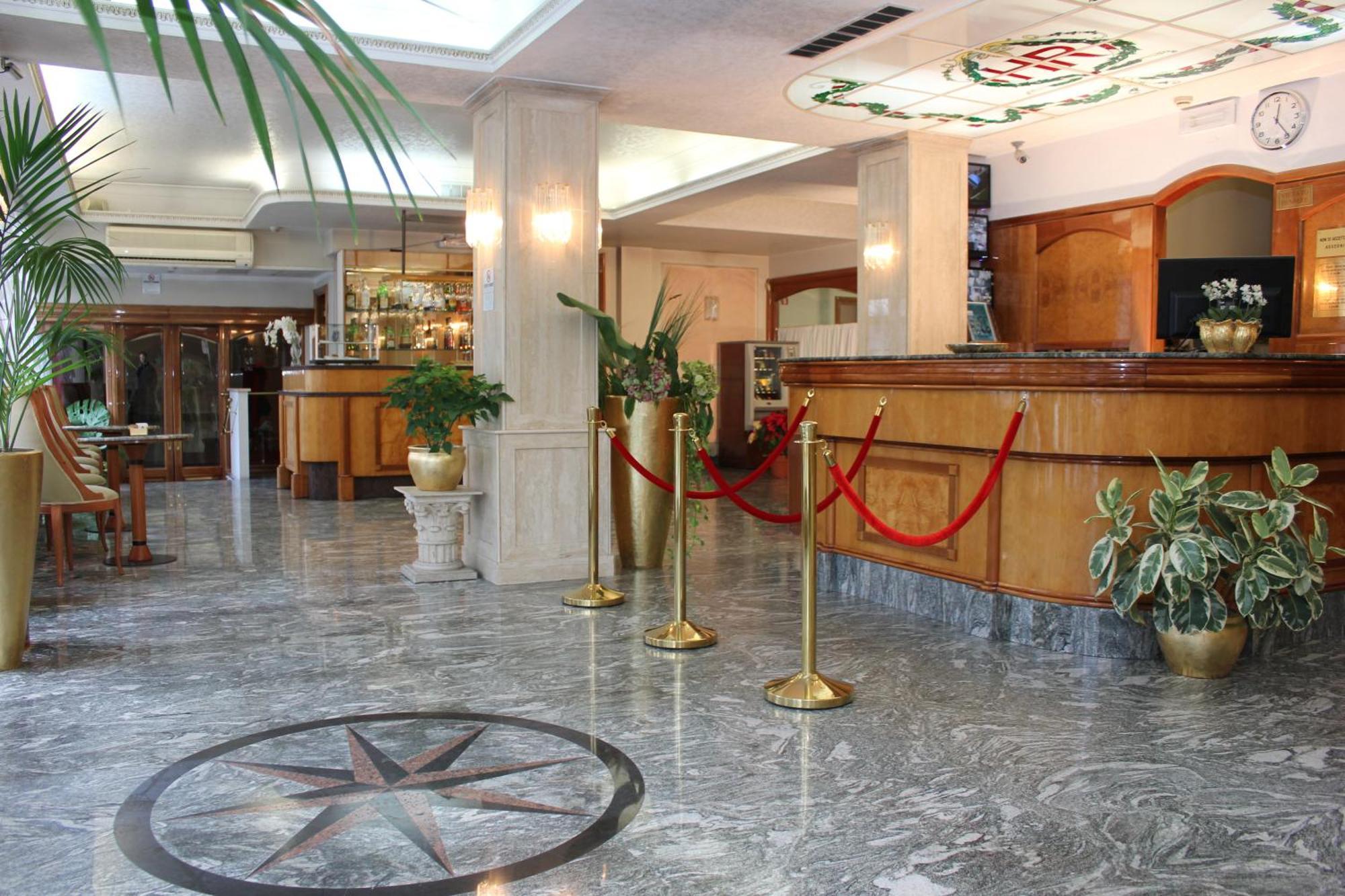 Hotel Romulus Dış mekan fotoğraf