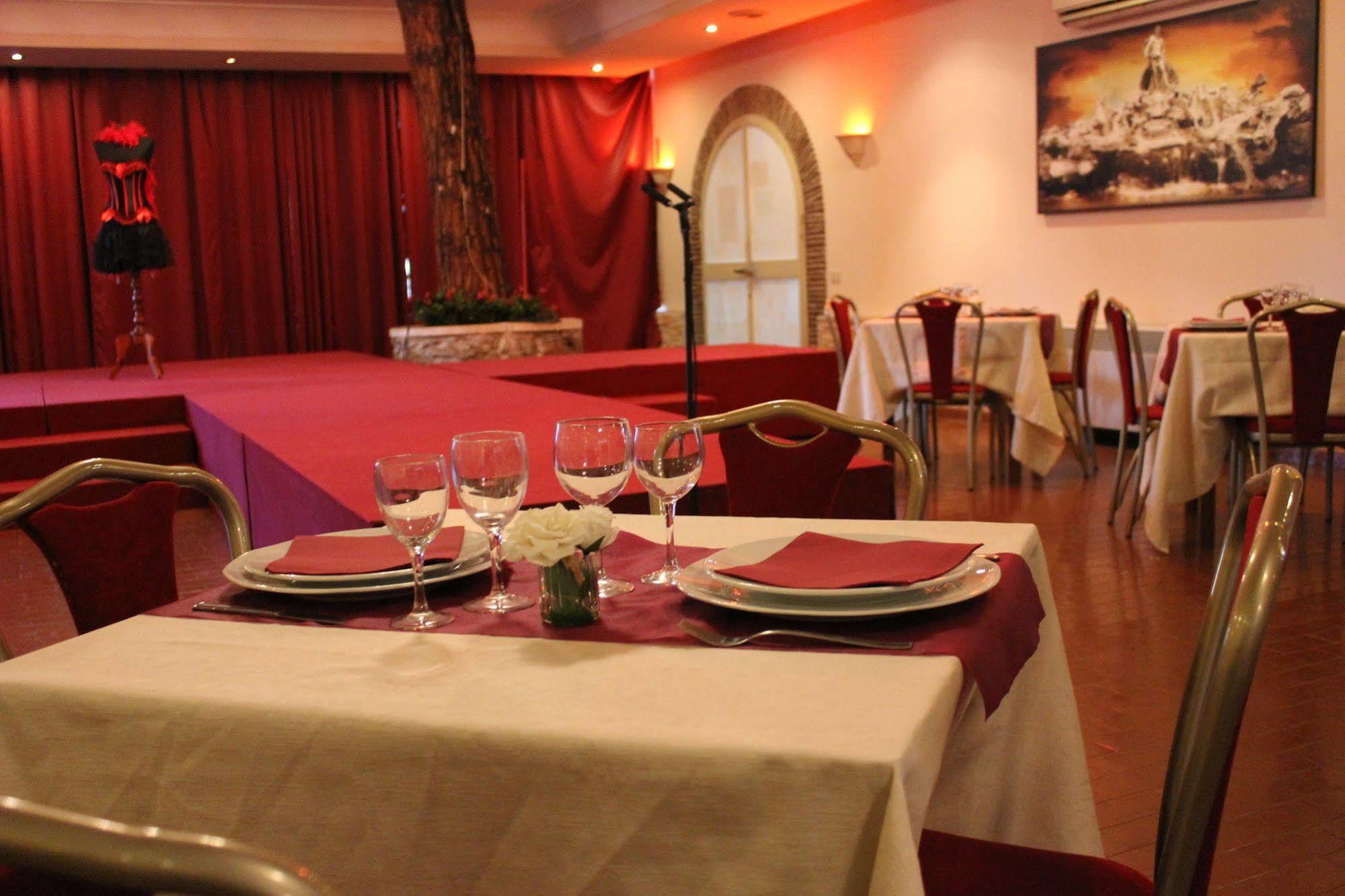 Hotel Romulus Dış mekan fotoğraf