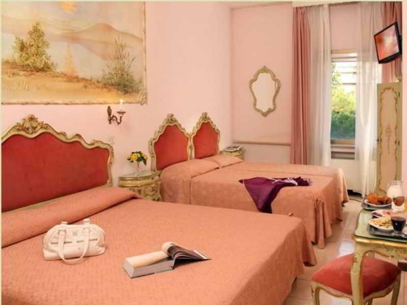 Hotel Romulus Dış mekan fotoğraf